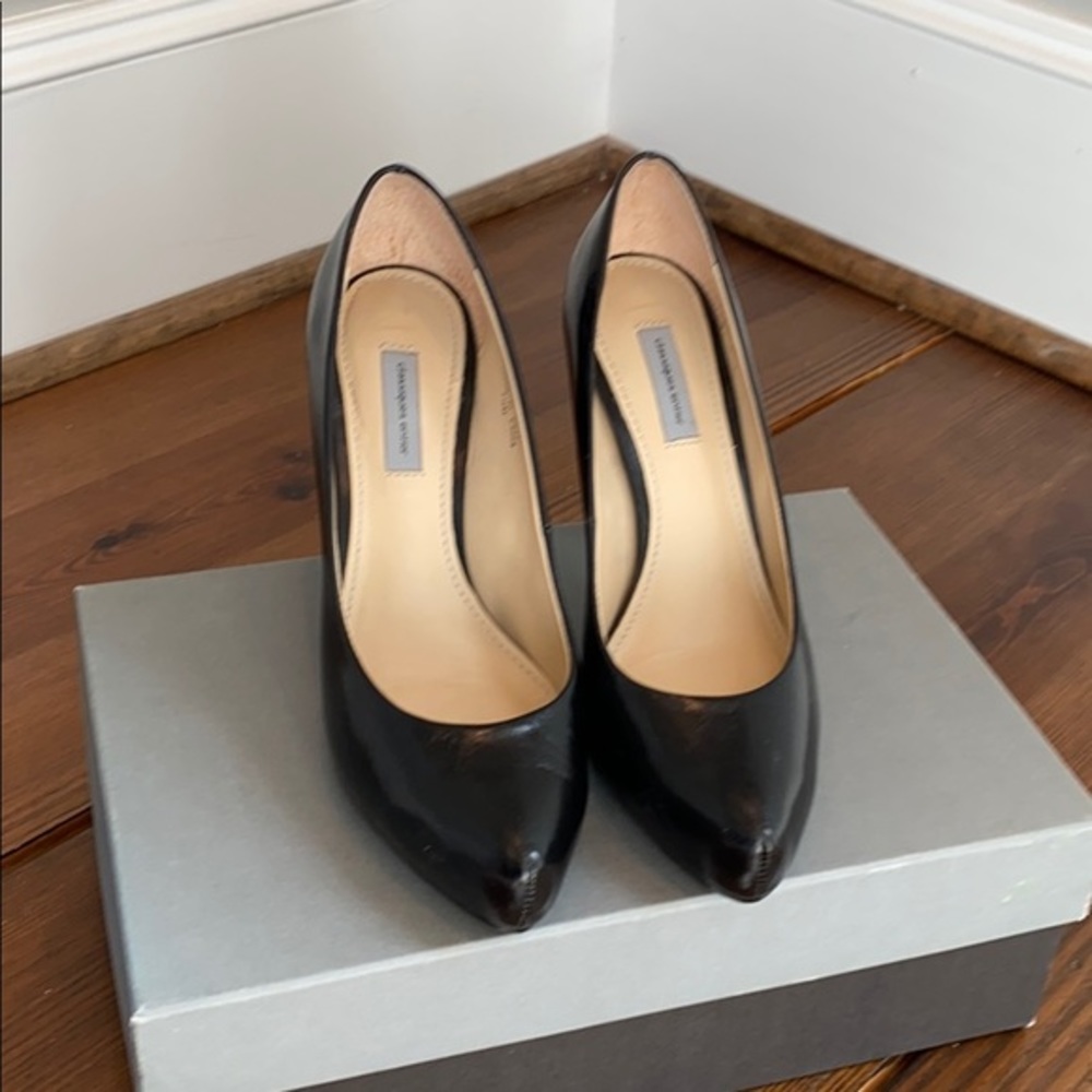 Classiques‎ Entier heels size 7.5